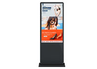 Digitale Signage 75“ Vloer zet Binnenlcd de Vertoningstotem op van 4K Adverterend voor Winkelcomplex