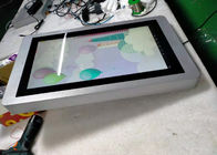 LCD digitale Signage Antiglans 1.3kW 43in Muur Opgezette Waterdichte 2000cd/m2