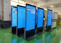 Iphone Gevormde Vloer die zich LCD bevinden die Digitale Signage Totemkiosk adverteren