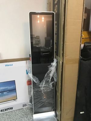 21.5 inch Android kiosk met schap 1920x1080 resolutie