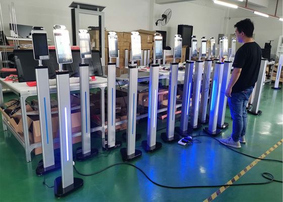 De veilige van het het menselijke lichaamsgezicht van de Temperatuurkiosk van de de Erkenningsthermometer van het het toegangsbeheersysteem eind thermische scanner MIPS softw