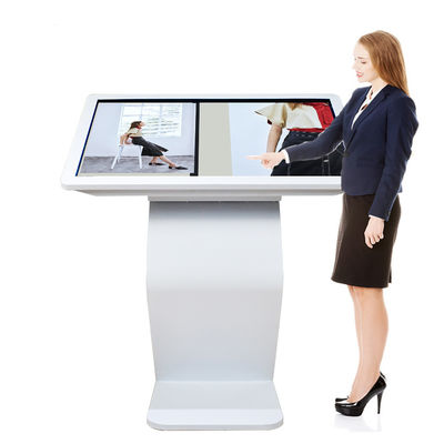 De Totem 1920x1080 RGB 8GB DDR4 van de touch screenkiosk voor Winkelcomplex